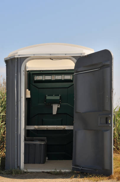 Best Luxury portable toilet rental  in Le Center, MN