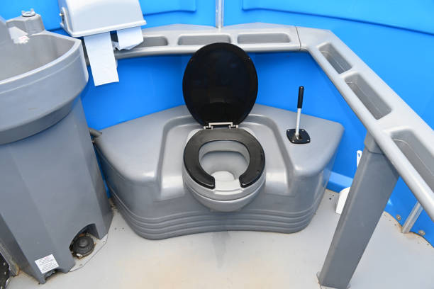 Best Portable toilet rental cost  in Le Center, MN