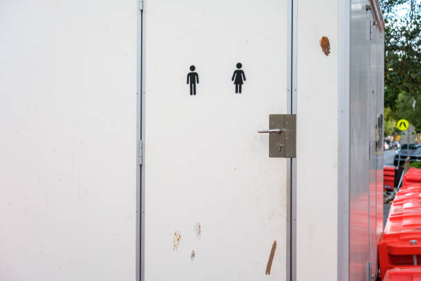 Best Portable bathroom rental  in Le Center, MN